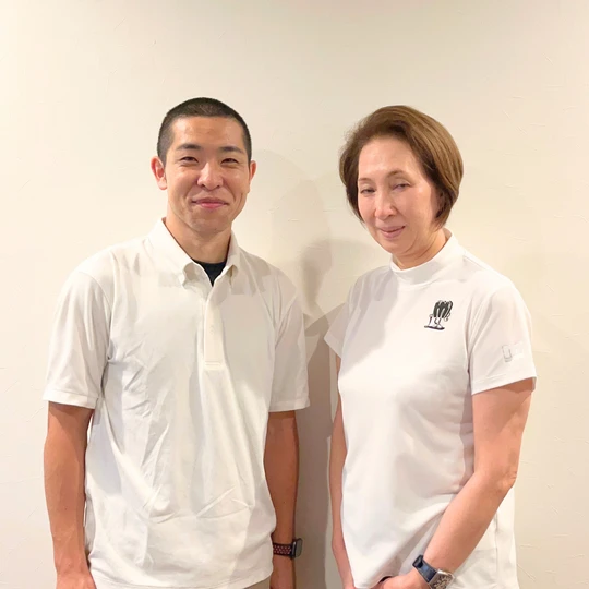 肩こり 肩甲骨 マッサージ 整体