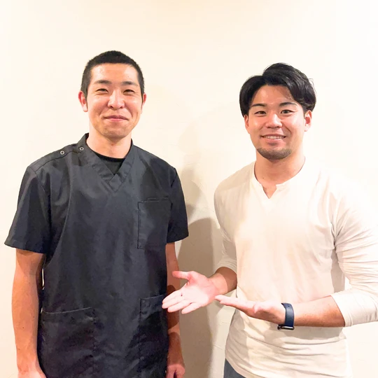 肩こり 肩甲骨 マッサージ 整体